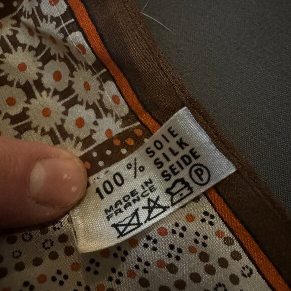 ODILE ST-GERMAIN Paris - Vintage 70s Floral 100 % SILK Scarf : 46'' X 7'' - Picture 3 of 3